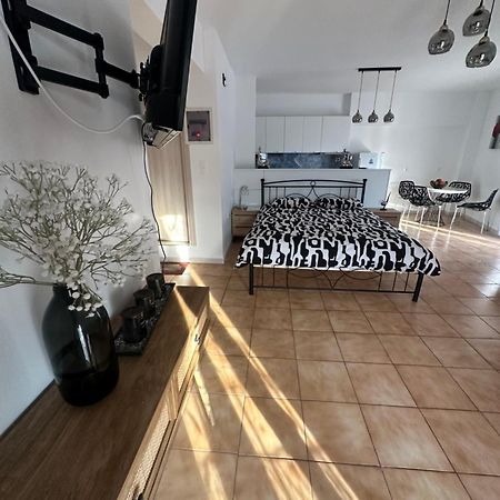 Parthenis Appartments Pitagorio Zewnętrze zdjęcie